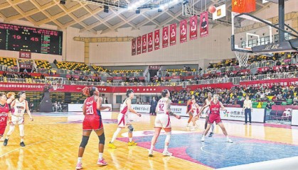 中国体育-陕西榆林天泽女篮：“铿锵玫瑰”扎根榆林|陕西女篮|WCBA|后勤|比赛|赛事_新浪体育_新浪新闻